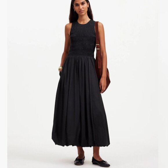 Madewell Dresses & Skirts - Madewell The Melody Bubble-Hem Smocked Midi Dress in Poplin NWT